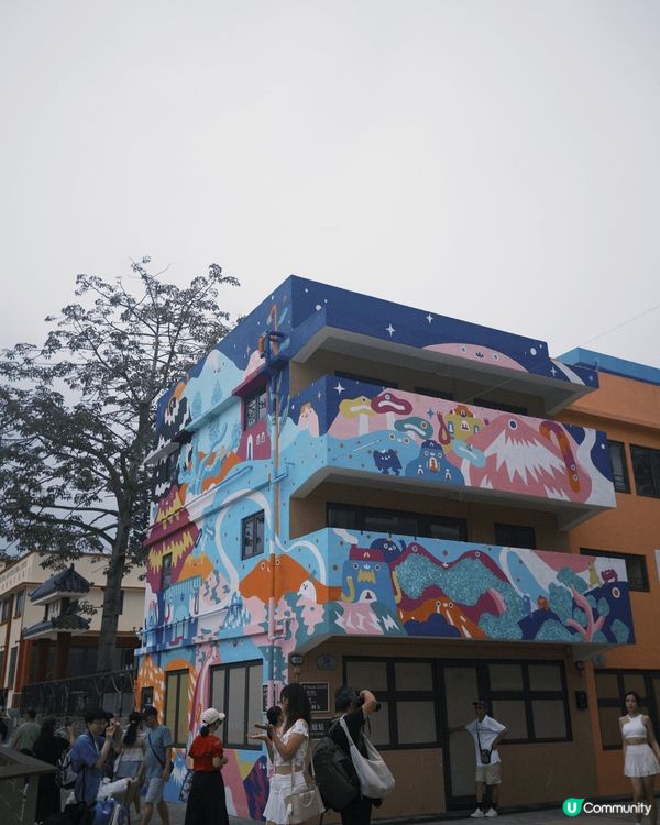 石澳泳灘，水清沙幼，日落打卡