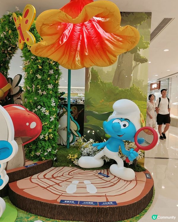 「藍精靈，十分勁！」路過LCX，原來正舉行藍精靈展覽，還有蓋...