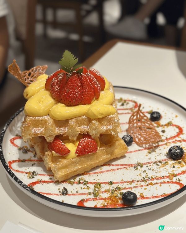 Butlery係位於沙田新城市廣場嘅西餐廳，店內裝修得舒適有...