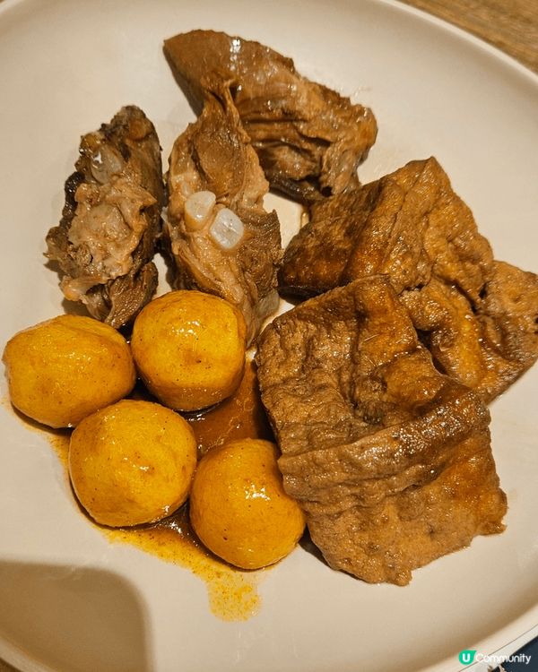 山健台式火鍋 選擇都頗多食物水準都算正宗台灣 行經快快食過l...