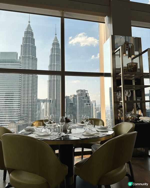 吉隆坡Grand Hyatt酒店THIRTY8餐廳位於38樓...
