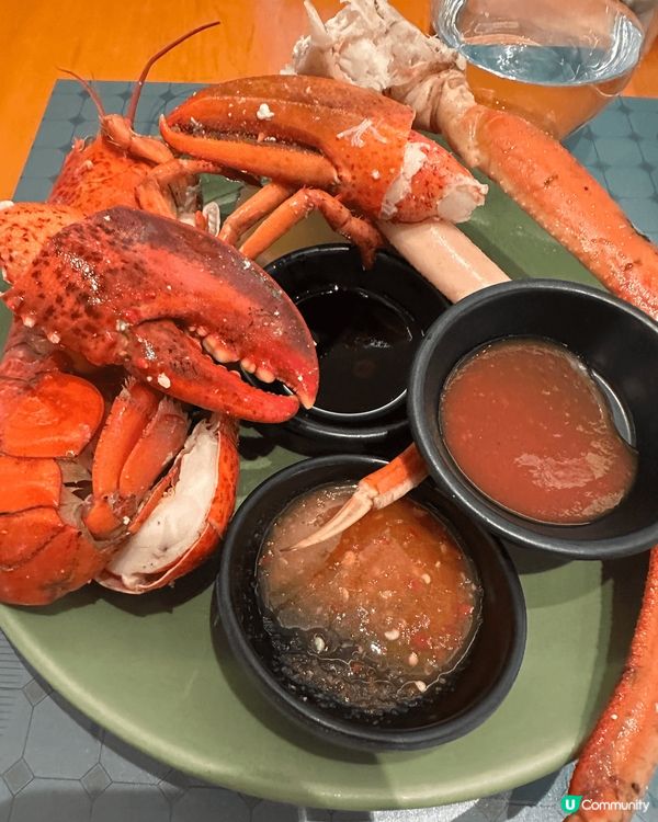 九龍香格里拉自助餐，保持一貫水準，服務優質，特別日子想食餐滿...