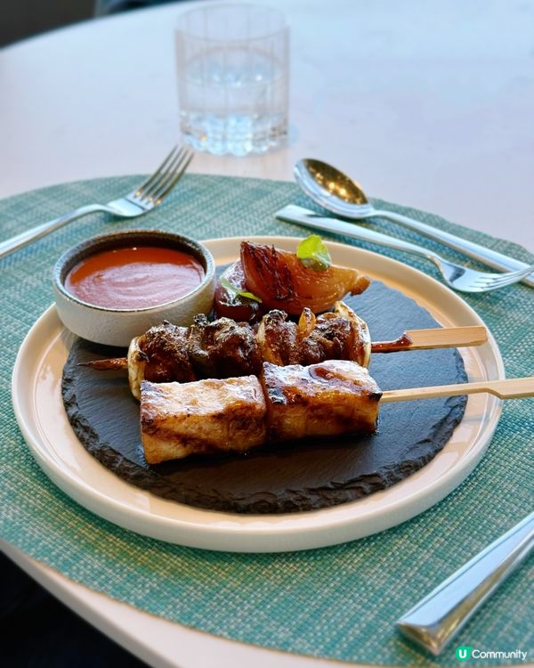 柏寧酒店Skye高空靚景· 週末海鮮早午餐
