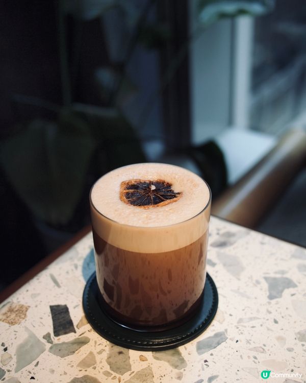 電梯底下嘅隱藏復古𝒄𝒂𝒇𝒆！