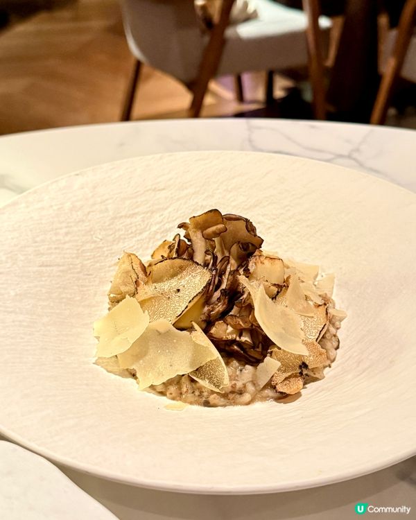 紅玫瑰樓梯打卡法式餐廳🇫🇷📸！