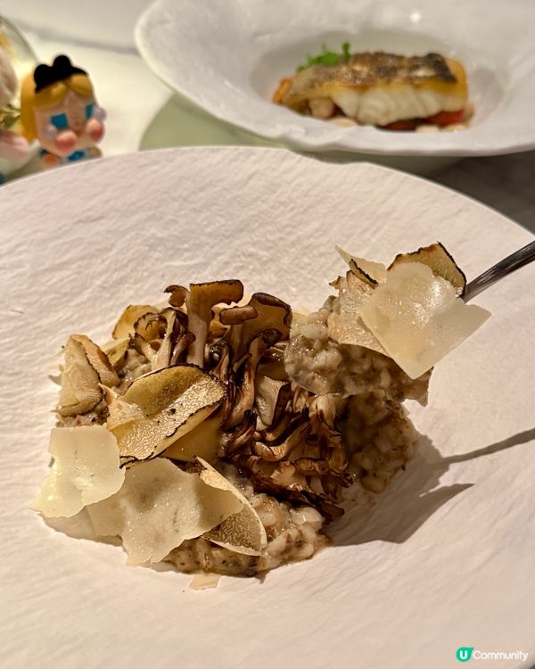 紅玫瑰樓梯打卡法式餐廳🇫🇷📸！