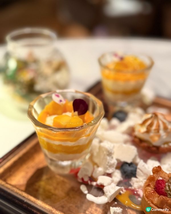 紅玫瑰樓梯打卡法式餐廳🇫🇷📸！