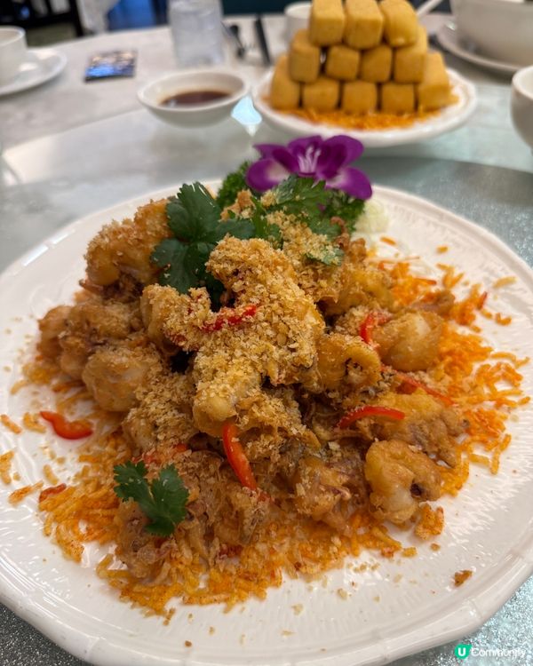 八號風球前的聚會