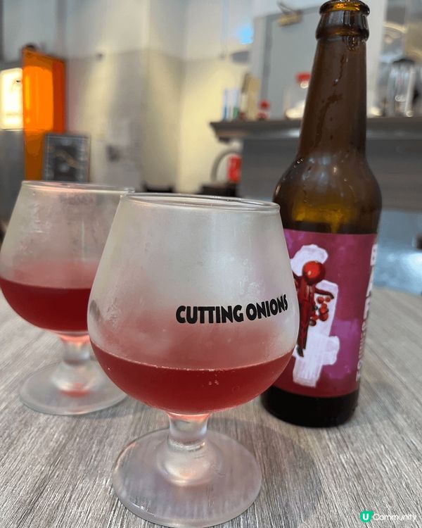 泡菜煎蛋豬腩肉包（小辣）GRILLED DORK BELLY...