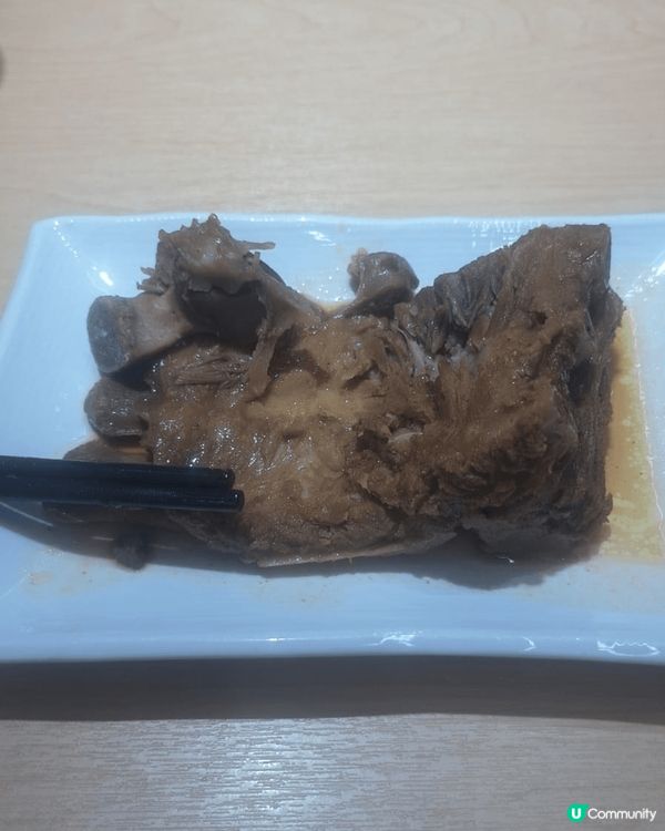 九龍城廣場新開嘅~臻享大師兄，肉夾膜外脆內嫩，肉質鮮甜，食落...