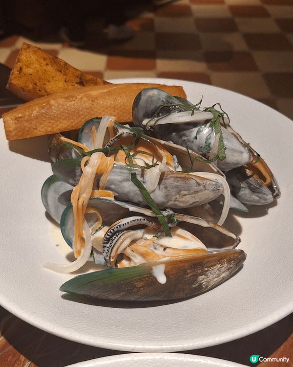 港式打卡餐廳加美食