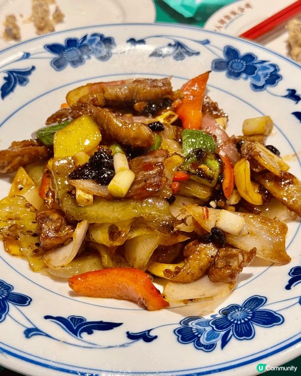 講到港式最具代表性美食一定要數大排檔，三五知己坐埋一齊食住鑊...