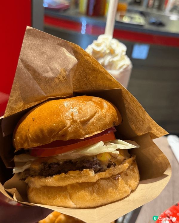 Burger joys 相信好多人都食過，但我竟然係第一次食...