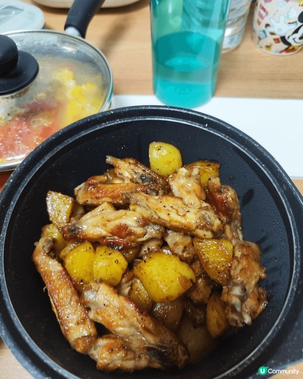 深水埗街市真係買餸天堂！呢度乜都有得賣，最正係買到底食嘅無激...