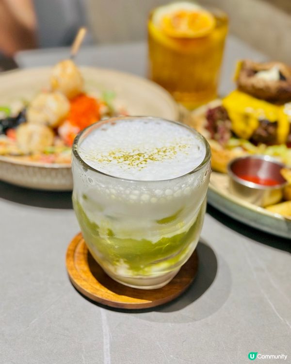 維港靚景任你嘆！銅鑼灣抵食餐廳🤩！ #香港美食 #維港景色