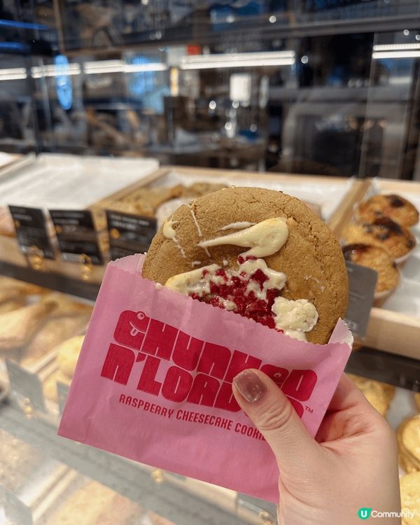 點解沒人講M&S新岀嘅呢塊曲奇🫣 今朝去M&S買麵包，見到有...