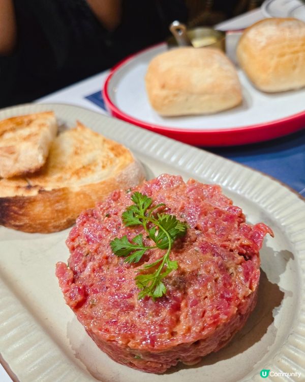 呢間法國餐超級爆場。。。原因係...🤔