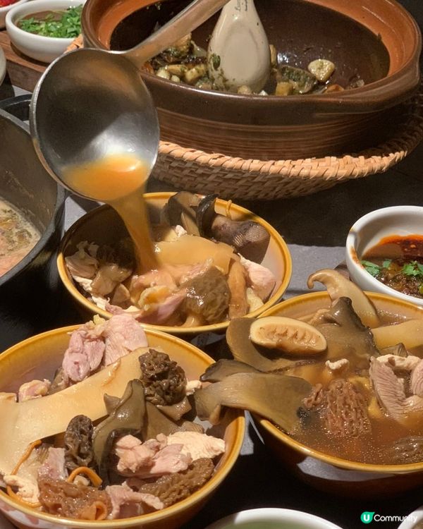 榮山鍋🤤！周末必搶位！野生菌雞牛湯底！🐔🍄