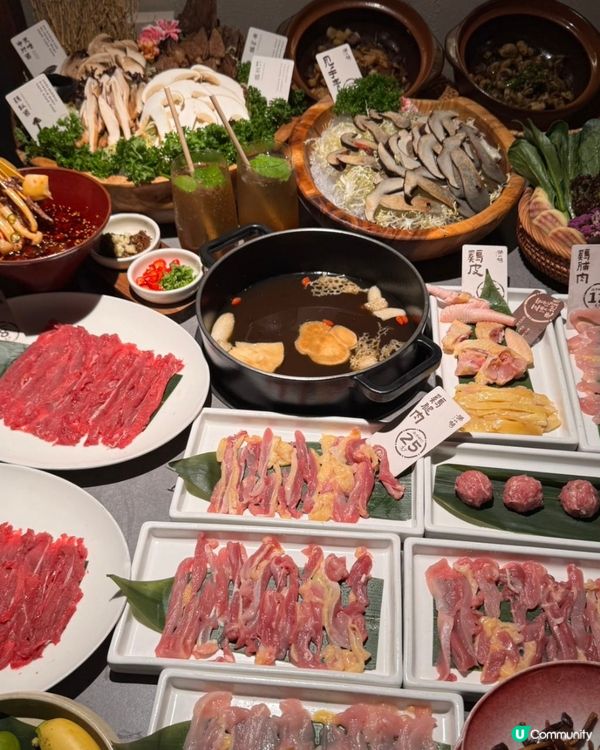 榮山鍋🤤！周末必搶位！野生菌雞牛湯底！🐔🍄