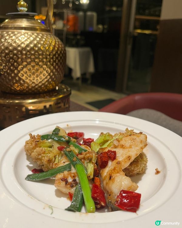 椒鹽鮑魚+海蜇絲😋！大宅美食之旅！