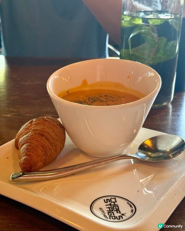 ｢意粉超好食😋牛扒有D遜色｣