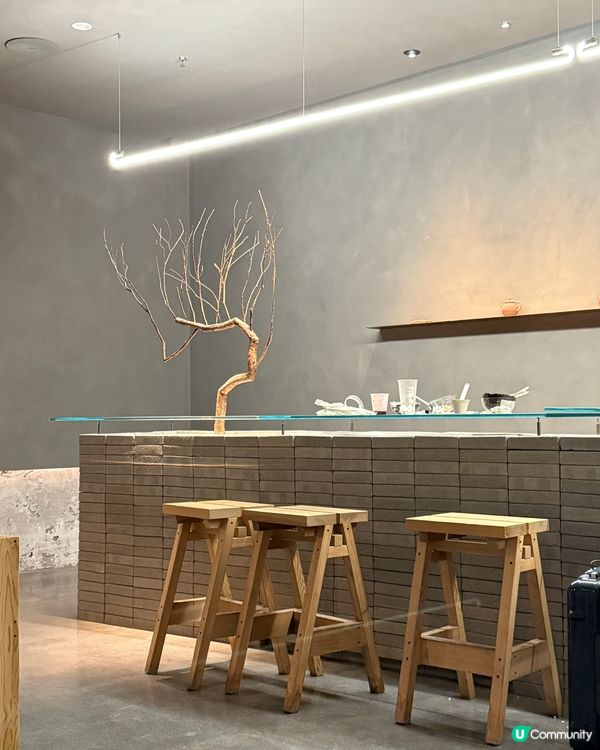 喜茶黑金店裝修🤩！多肉葡萄勁正！🍇