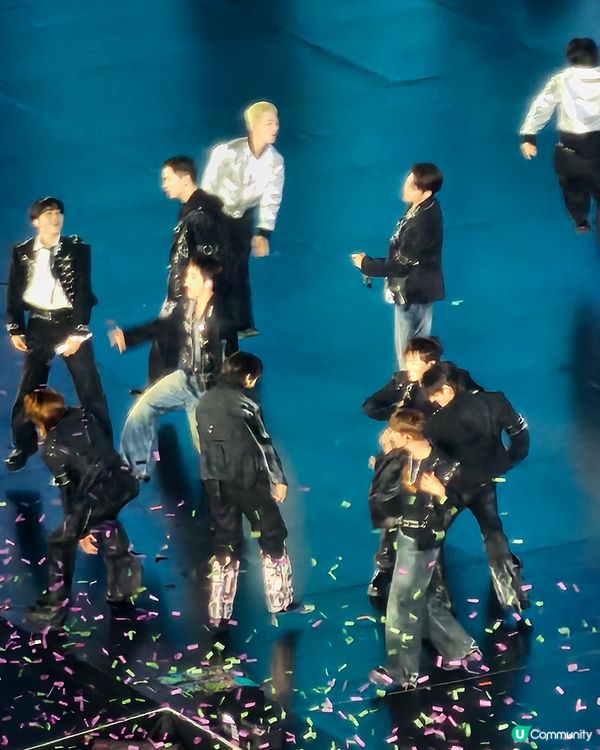 座位510山頂，好好睇 svt快d再黎香港要13個人