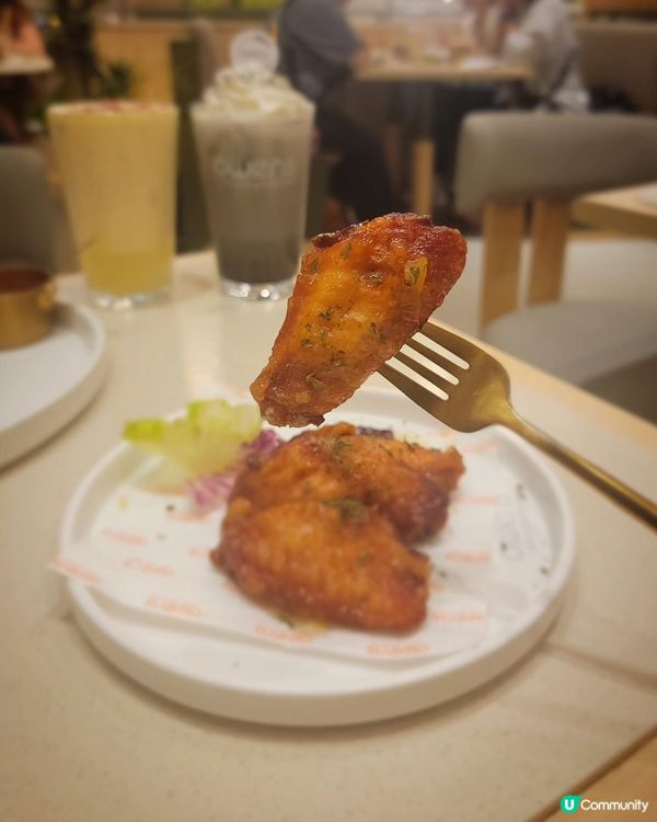 木系溫馨裝修，甜品出色😋🍽️