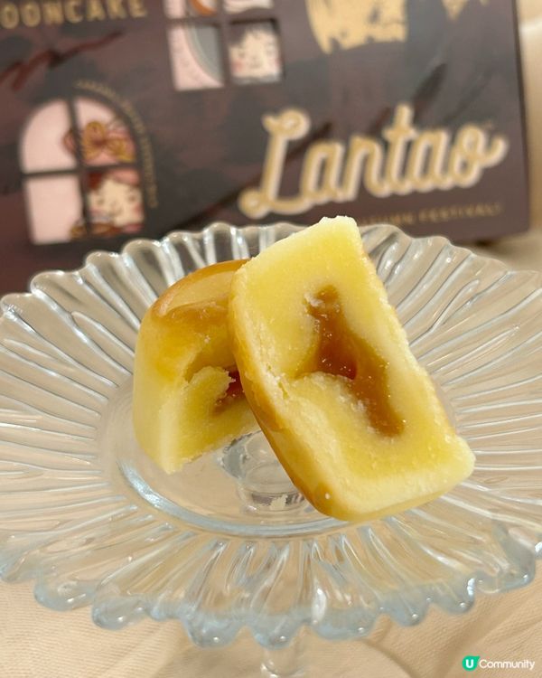 流心月餅禮盒🤤！椰香咖啡+太妃椰奶！😋