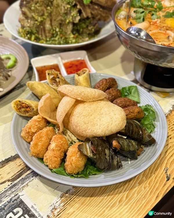 火山排骨🌶️媽媽麵🍜！泰國風味🤤！