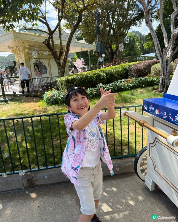 香港迪士尼樂園20周年