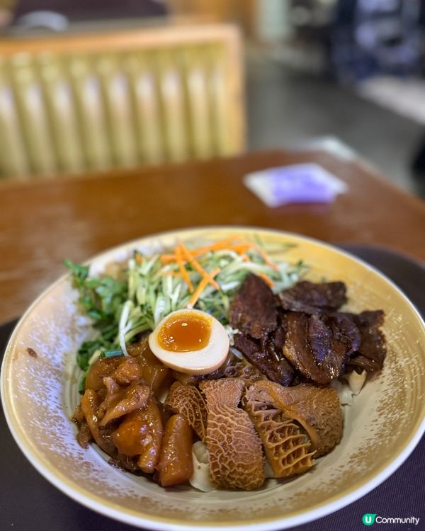 逸東酒店food hall🤤牛三寶拌麵勁正！🍜😋