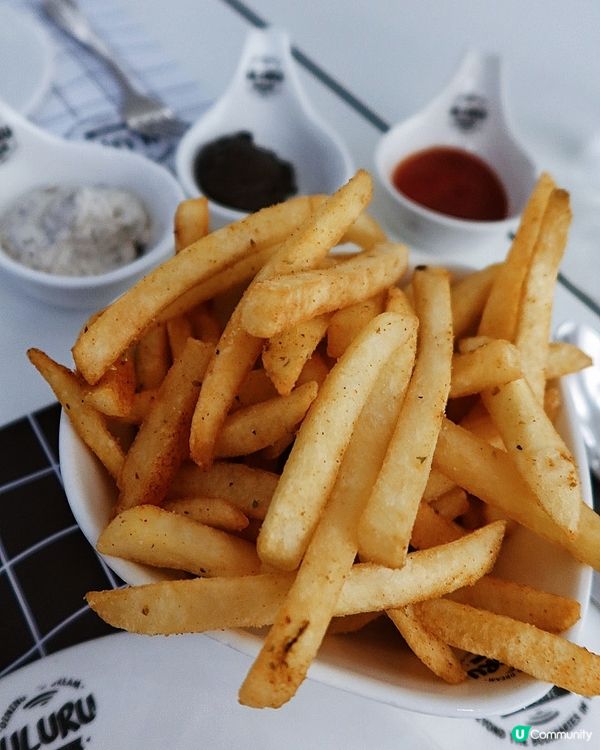 灣仔打卡新蒲點！港式西餐超驚喜😋🍝