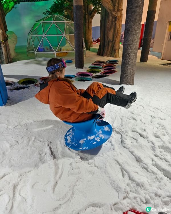 唔使飛日本都有雪玩，係深圳啊