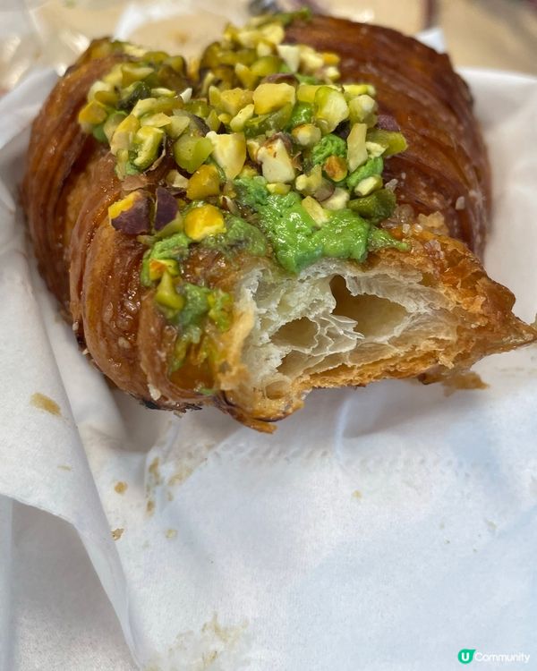 Paper Stone 開心果牛角包🥐