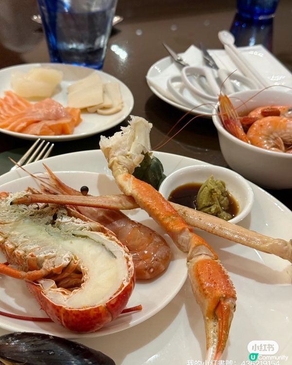 一邊睇鮮劏吞拿魚🐟一邊食?! 東薈城秋宴😋