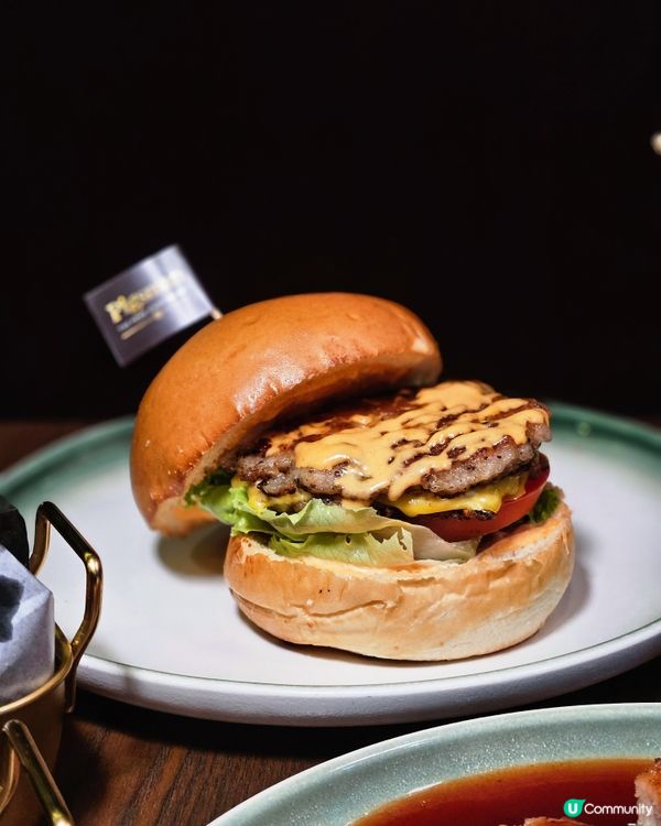 上環小店，豬肉料理 X Kingsman特務風裝潢