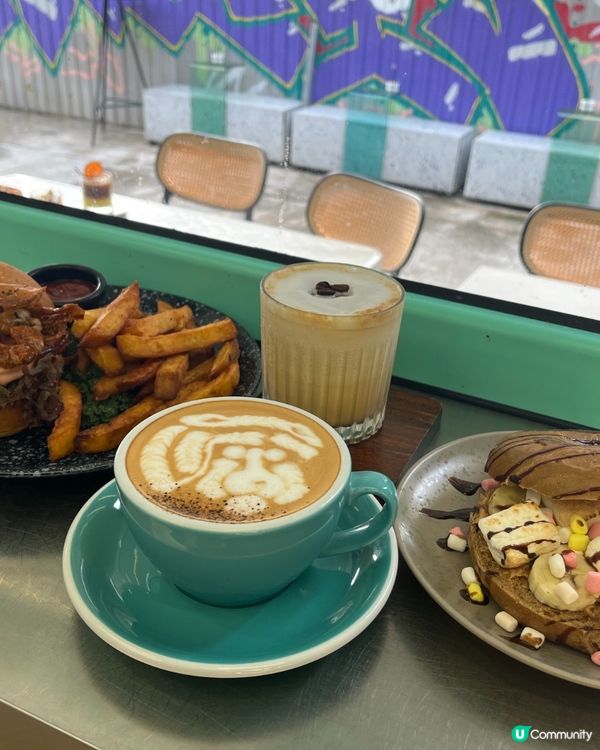 酥炸軟殼蟹漢堡🍔！外脆內嫩😋！