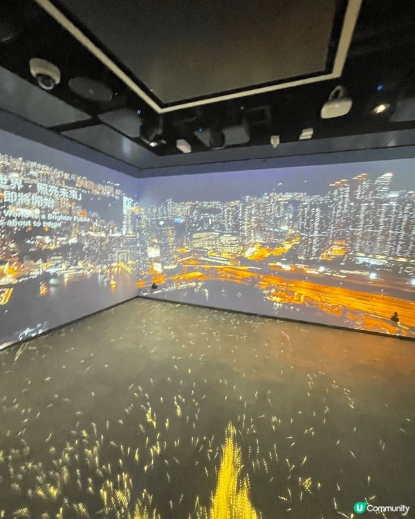 旺角老馮茶居：中式茶居；九龍城寨公園：懐緬香港；中電鐘樓文化...