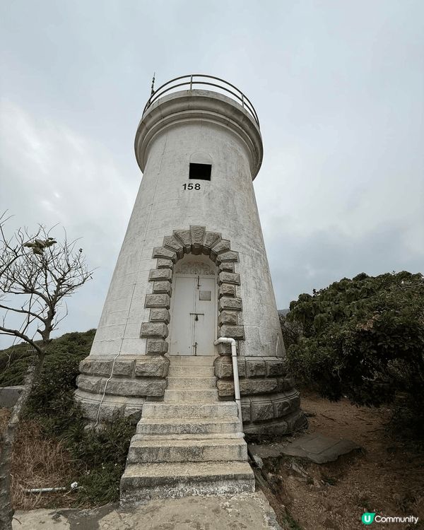 鶴咀-在香港島東南端的一個景點，一個擁有美麗海岸線的地方，波...