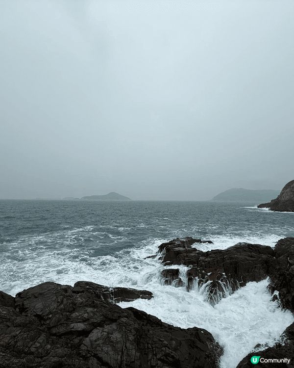 鶴咀-在香港島東南端的一個景點，一個擁有美麗海岸線的地方，波...