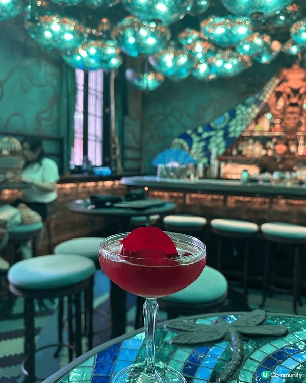 大館入既小酒吧Dragonfly 真係好靚好打卡able 😍...