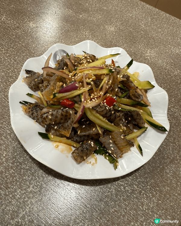 親民價，麻辣魚春魚卜煲同爽脆魚皮必食，口感一流。系筲箕灣天悅...