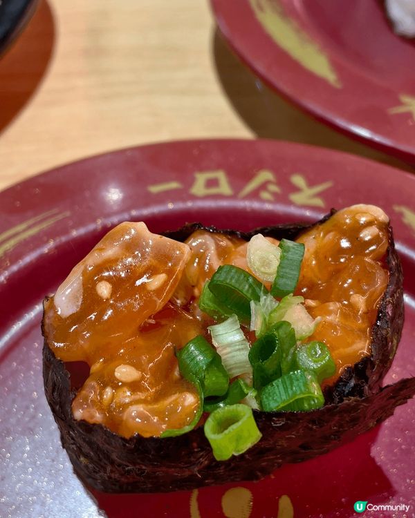 假日同家人去食壽司郎，還有今個月份的限定款式！ 一直保持水準...