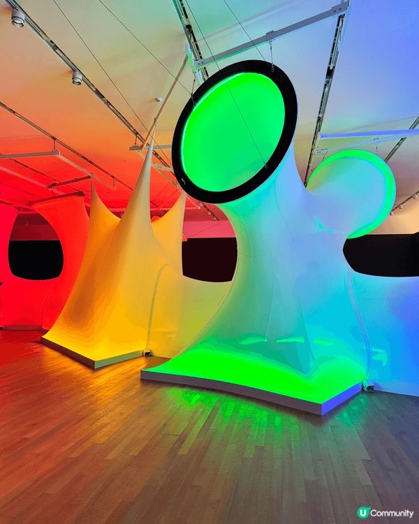 香港M+博物館的新展覽「身臨夢境：1950年代至今的女性藝術...