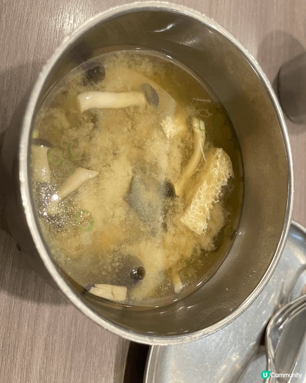 推介嘅原因嘢食好食、店員仲會燒完放喺你面前可以睇住店員燒簡直...