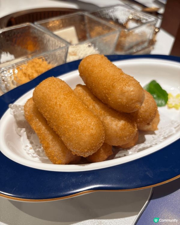 朝天門滾滾紅油美食靚景：享受101樓高空非遺火鍋