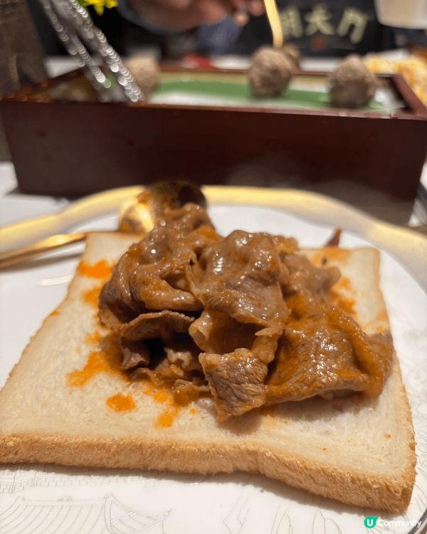 朝天門滾滾紅油美食靚景：享受101樓高空非遺火鍋