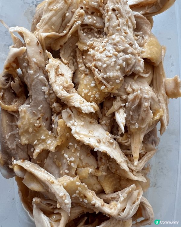 要同大家分享一下最近食咗既美食，就係棋子手撕雞，芝麻又香、鷄...