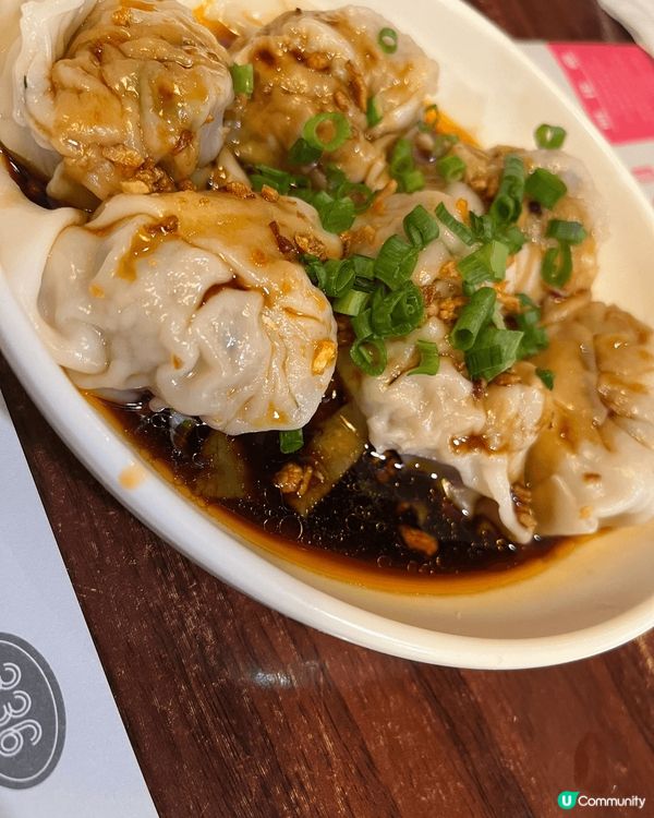 位於尖沙咀iSquare的上海婆婆336主打上海菜，餐廳環境...